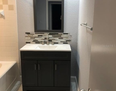402 S Armenia Avenue - Photo Thumbnail 24