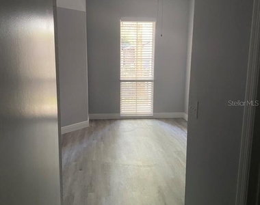 402 S Armenia Avenue - Photo Thumbnail 21