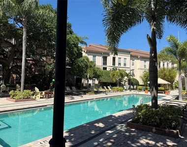 402 S Armenia Avenue - Photo Thumbnail 26