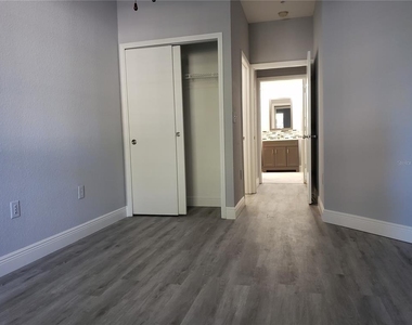 402 S Armenia Avenue - Photo Thumbnail 18
