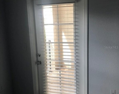 402 S Armenia Avenue - Photo Thumbnail 8