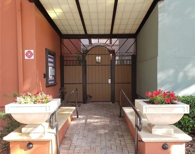 402 S Armenia Avenue - Photo Thumbnail 1