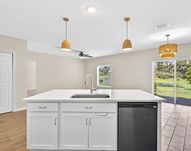 5413 Badini Way - Photo Thumbnail 8