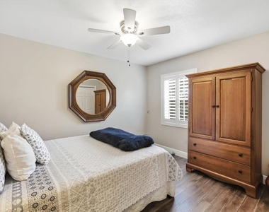 846 Birdie Way - Photo Thumbnail 23