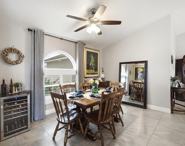 846 Birdie Way - Photo Thumbnail 14