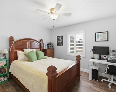 846 Birdie Way - Photo Thumbnail 25