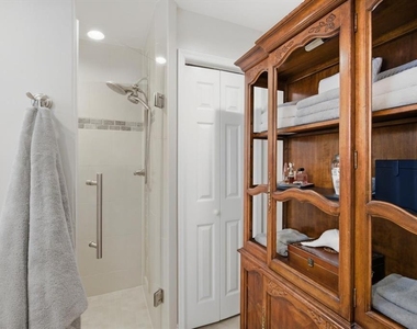 846 Birdie Way - Photo Thumbnail 13
