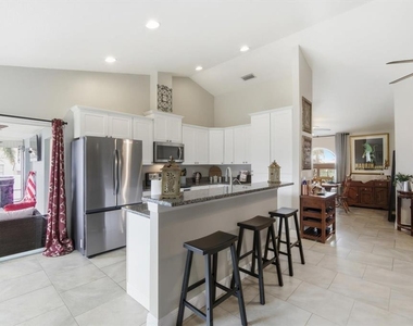 846 Birdie Way - Photo Thumbnail 19