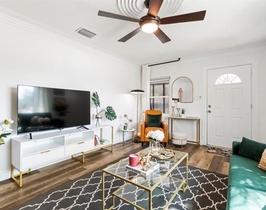 2402 W Cypress Street - Photo Thumbnail 4