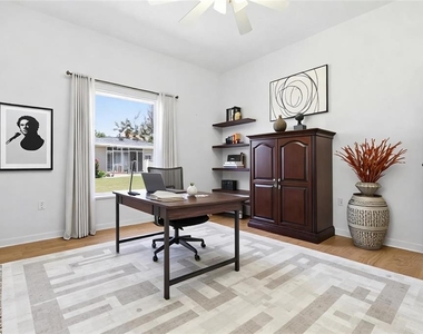 2631 Queen Alberta Drive - Photo Thumbnail 19