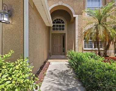 2631 Queen Alberta Drive - Photo Thumbnail 3