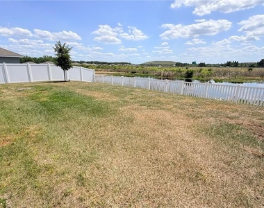 4015 Tullamore Lane - Photo Thumbnail 41