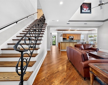 115 18th Street - Photo Thumbnail 14