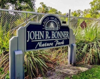 12760 Indian Rocks Road - Photo Thumbnail 40