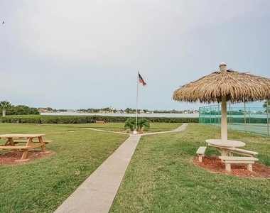 12760 Indian Rocks Road - Photo Thumbnail 24