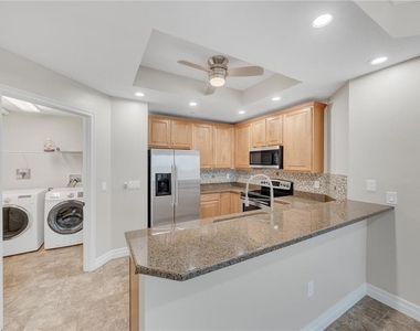 449 S 12th Street - Photo Thumbnail 22