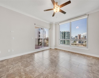 449 S 12th Street - Photo Thumbnail 28