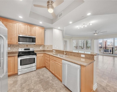 449 S 12th Street - Photo Thumbnail 19