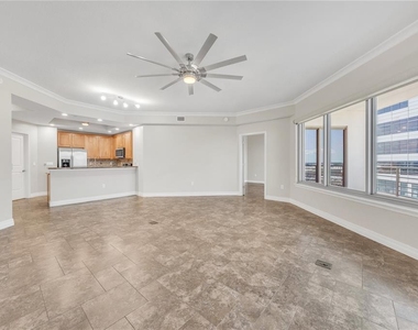 449 S 12th Street - Photo Thumbnail 16