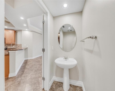 449 S 12th Street - Photo Thumbnail 24