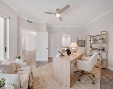 449 S 12th Street - Photo Thumbnail 8