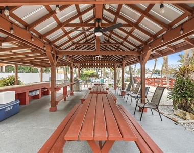 4851 W Gandy Boulevard - Photo Thumbnail 35