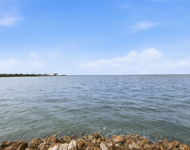 4851 W Gandy Boulevard - Photo Thumbnail 47