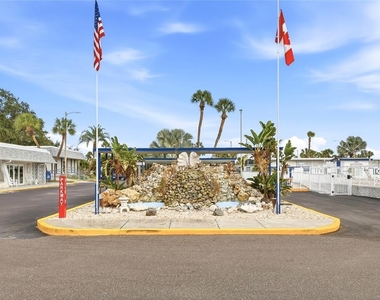 4851 W Gandy Boulevard - Photo Thumbnail 30