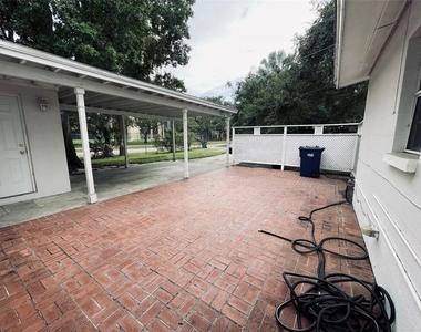 1039 S Frankland Road - Photo Thumbnail 27