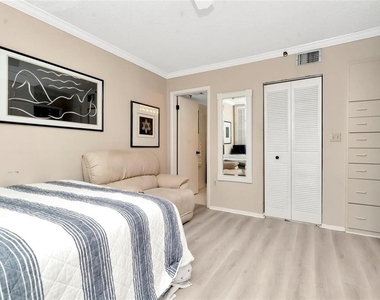 15462 Gulf Boulevard - Photo Thumbnail 26