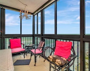 15462 Gulf Boulevard - Photo Thumbnail 19