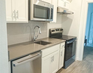 6488 Needle Way - Photo Thumbnail 6