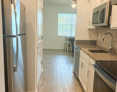 6488 Needle Way - Photo Thumbnail 8