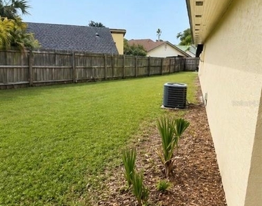 2203 Silver Pines Place - Photo Thumbnail 3