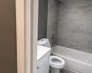 2203 Silver Pines Place - Photo Thumbnail 12