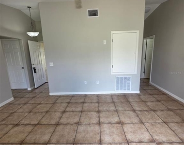 106 Herring Lane - Photo Thumbnail 6