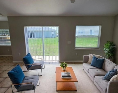 106 Herring Lane - Photo Thumbnail 4