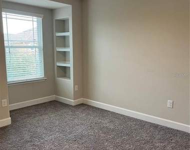 2910 Windmill Drive - Photo Thumbnail 14
