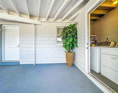 3025 Long Street - Photo Thumbnail 3
