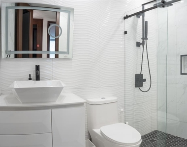 285 Palmanova Inn Rd - Photo Thumbnail 15