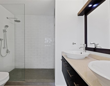 2 Washington Street - Photo Thumbnail 7