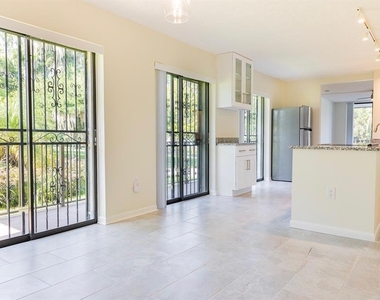 208 Lake Howard Drive Nw - Photo Thumbnail 11