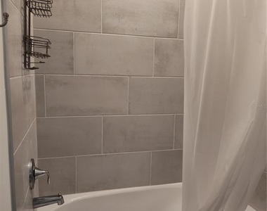 1632 Nw 44th Court Road - Photo Thumbnail 13
