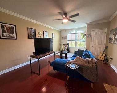 300 E South Street - Photo Thumbnail 7