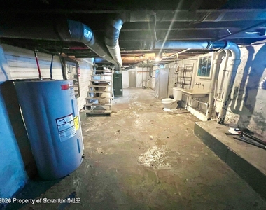 637 E Elm Street - Photo Thumbnail 10