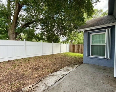1705 Circe Lake Court - Photo Thumbnail 13