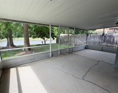 625 Remington Oak Drive - Photo Thumbnail 15