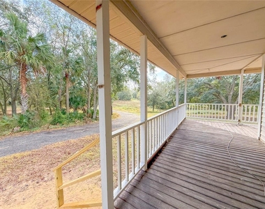 2827 Sanctuary Lane - Photo Thumbnail 27