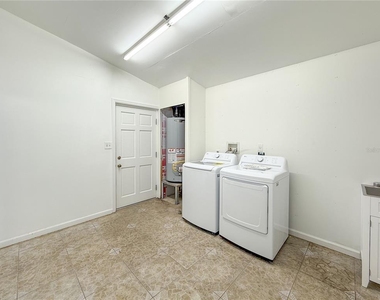 2827 Sanctuary Lane - Photo Thumbnail 56
