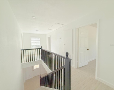 2827 Sanctuary Lane - Photo Thumbnail 30